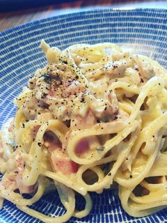 簡単!サーモンとベーコンのクリームパスタ-レシピのメイン写真
