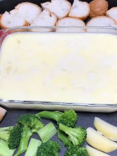 ホットプレート☆チーズフォンデュ-レシピのメイン写真