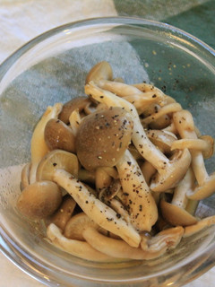 しめじのバタポン蒸し-レシピのメイン写真