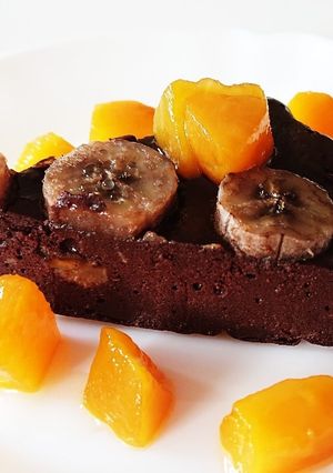 濃厚豆腐バナナチョコブラウニー黄桃添え☆-レシピのメイン写真