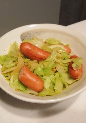 キャベツとウインナーのカレー炒め-レシピのメイン写真