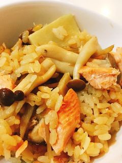 秋鮭の炊き込みご飯-レシピのメイン写真