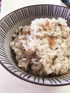 炊飯器で簡単★梅ごはん-レシピのメイン写真