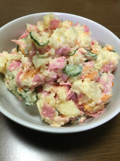 ご飯にも合う*カラフルポテサラ*-レシピのメイン写真