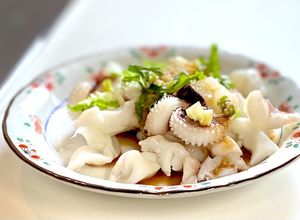 簡単！茹でて薬味☆ イカ ゲソポン酢-レシピのメイン写真