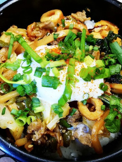 青椒肉絲リメイク☆韓国風丼-レシピのメイン写真