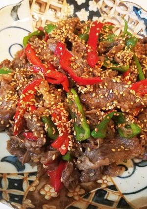 牛肉と万願寺とうがらしの味噌炒め-レシピのメイン写真