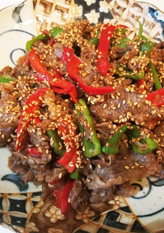 牛肉と万願寺とうがらしの味噌炒め-レシピのメイン写真