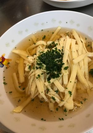 クレープ入りコンソメスープ-レシピのメイン写真