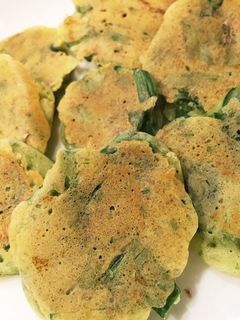 【離乳食後期〜】ニラのチヂミパンケーキ-レシピのメイン写真