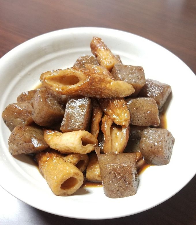 こんにゃくとちくわの甘辛煮 by はっぴーはっぴーママ 【クックパッド