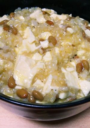 見た目は悪いが味は良い‪‪☺︎納豆豆腐丼-レシピのメイン写真