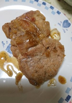 豚ヒレ肉のバルサミコしょうゆソテー-レシピのメイン写真