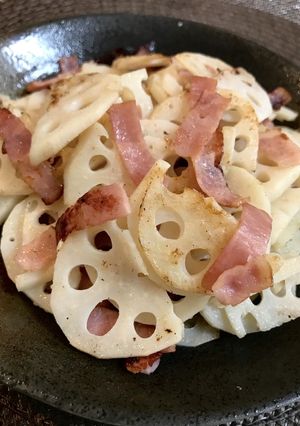 れんこんとベーコンのペペロンチーノ炒め-レシピのメイン写真