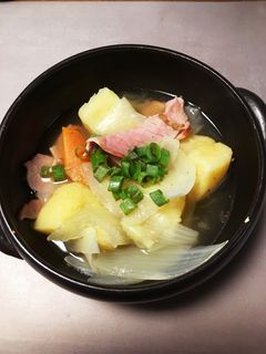 簡単あっさり味ポトフ〜コンソメキューブで-レシピのメイン写真