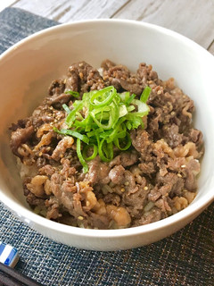 醤油こうじで作る牛丼-レシピのメイン写真