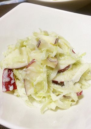 美容サラダ♪「林檎ヨーグルトサラダ」-レシピのメイン写真