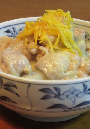 鶏もも肉と里芋の白味噌で煮っころがし-レシピのメイン写真