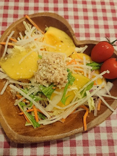 柿とツナのシャキシャキサラダ-レシピのメイン写真