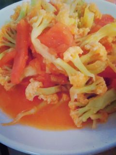 カリフラワーとトマトの中華炒め♪-レシピのメイン写真