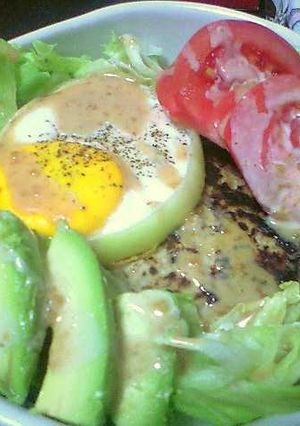 金のゴマだれで☆ロコモコ風サラダご飯♪-レシピのメイン写真