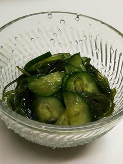☆簡単!刻み昆布ときゅうりの酢の物♪-レシピのメイン写真