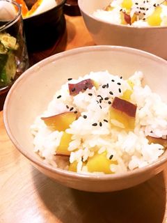 フライパンdeほっくほく✨さつまいもご飯-レシピのメイン写真