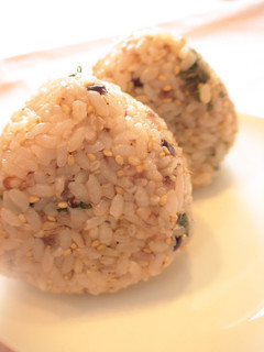 大葉にんにく醤油おにぎりアレンジ-レシピのメイン写真