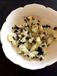 キャベツのワカメふりかけ和え-レシピのメイン写真