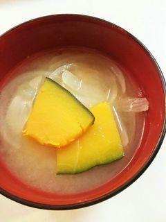 かぼちゃと玉葱の味噌汁-レシピのメイン写真