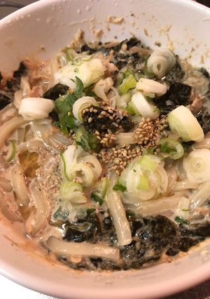 ごま油香る♫海苔とツナのクリームうどん-レシピのメイン写真