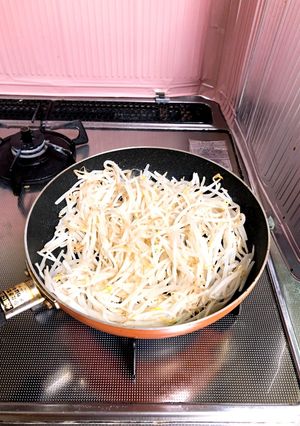 沢山の水分が出ないもやしのソテー-レシピのメイン写真