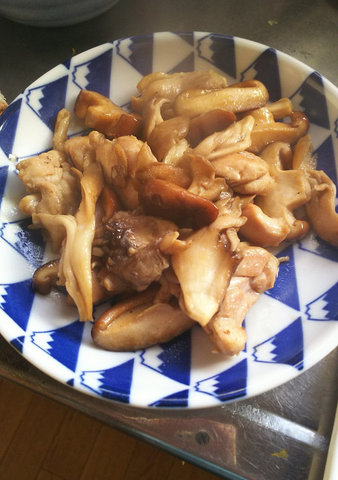 きのこと鶏肉のバター炒め-レシピのメイン写真