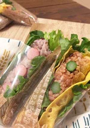 三十三雑穀米ラップおにぎり-レシピのメイン写真