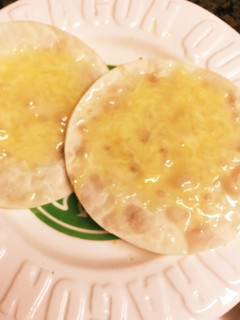 余った餃子の皮で1分☆簡単本格チーズナン-レシピのメイン写真