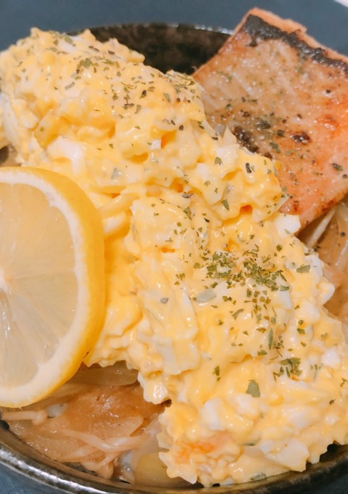 一人暮らしの鮭のムニエルタルタル丼-レシピのメイン写真