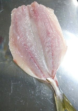 初心者向き！鯵の開き方☆アジフライ用-レシピのメイン写真