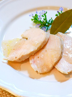 ハーブが香る鶏ハム-レシピのメイン写真