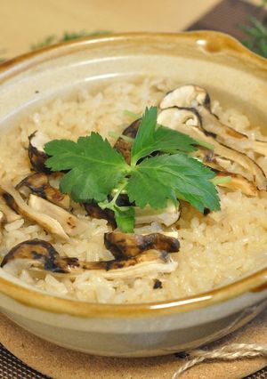 土鍋で炊いた松茸ごはん-レシピのメイン写真