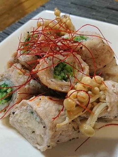 豆苗とえのきの豚肉巻き×SHiBORO-レシピのメイン写真