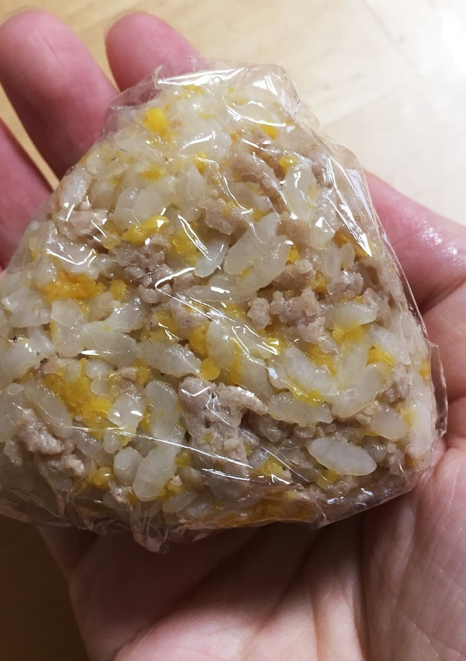細かく綺麗なしっとり炒り卵-レシピのメイン写真