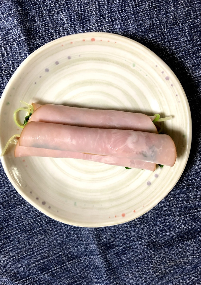 ゆでる！ハムカイワレ巻き-レシピのメイン写真