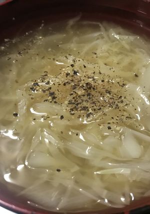 千切りキャベツのコンソメスープ-レシピのメイン写真