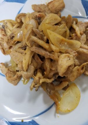 豚肉としめじの味噌マヨ炒め-レシピのメイン写真