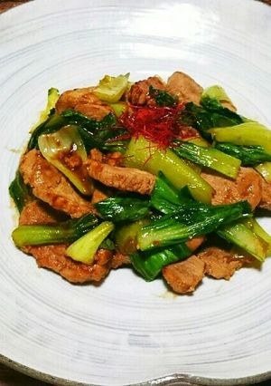 【ジャッキー飯】青梗菜とヒレ肉炒め-レシピのメイン写真