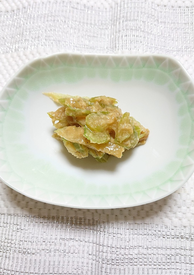 美味しいセロリのごま和え(常備菜用)-レシピのメイン写真