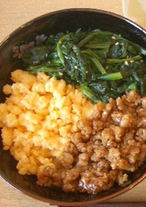 三色丼-レシピのメイン写真