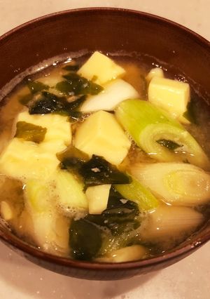 卵豆腐♡長ねぎとワカメの味噌汁-レシピのメイン写真