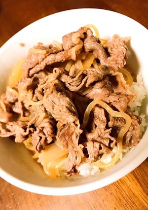 お肉少なめシラタキ入り牛丼☆-レシピのメイン写真