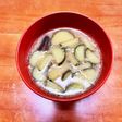 血圧を下げる茄子の味噌汁